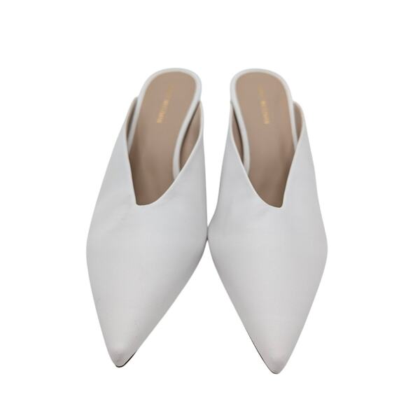 Stuart Weitzman Lula Pointed Toe Pump Women's Leather White Size US8.5B EU39 - Picture 2 of 15